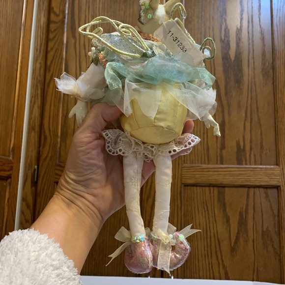 Bunny Katherine’s Collection pastel metallic - Picture 9 of 17